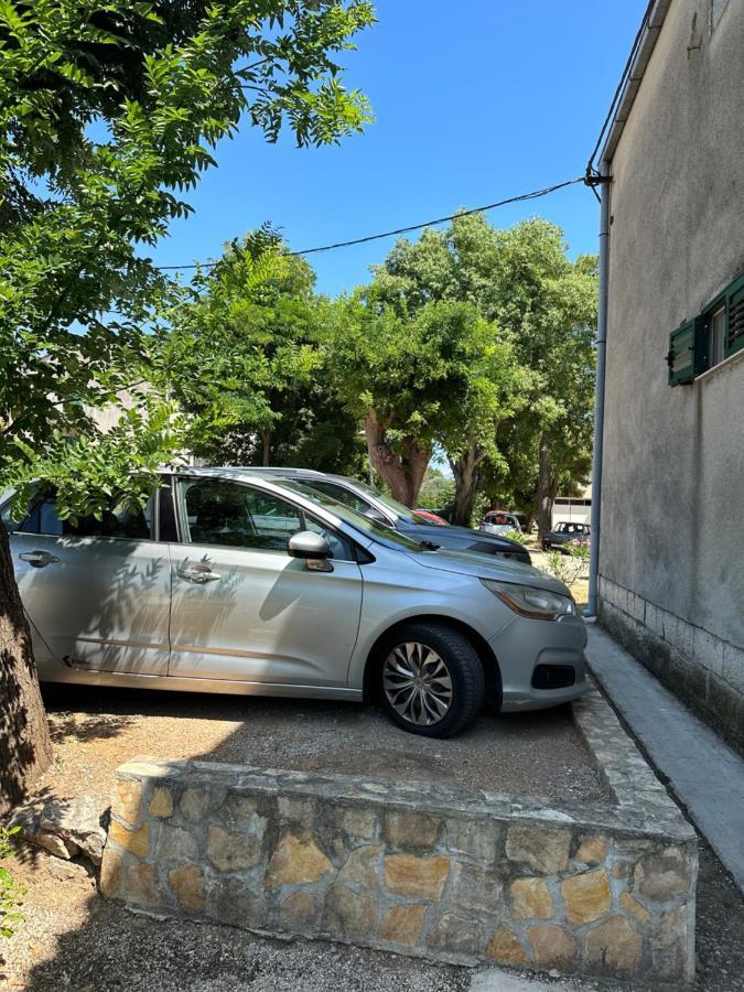 Cosy Family Apartment Marina Kastela Near Airport Bagian luar foto