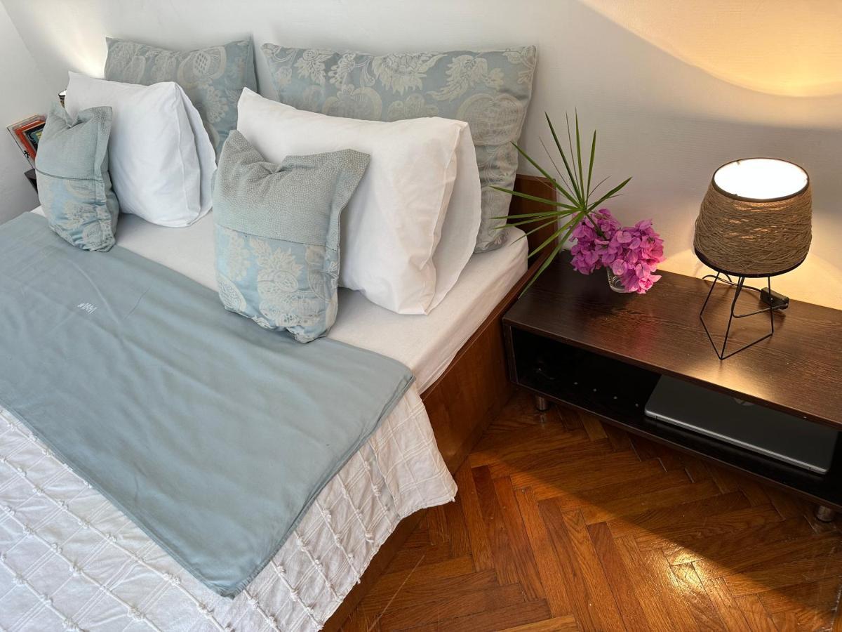 Cosy Family Apartment Marina Kastela Near Airport Bagian luar foto