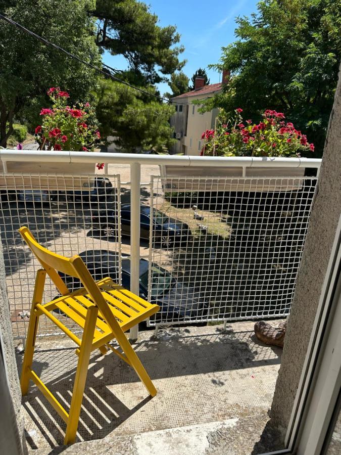 Cosy Family Apartment Marina Kastela Near Airport Bagian luar foto