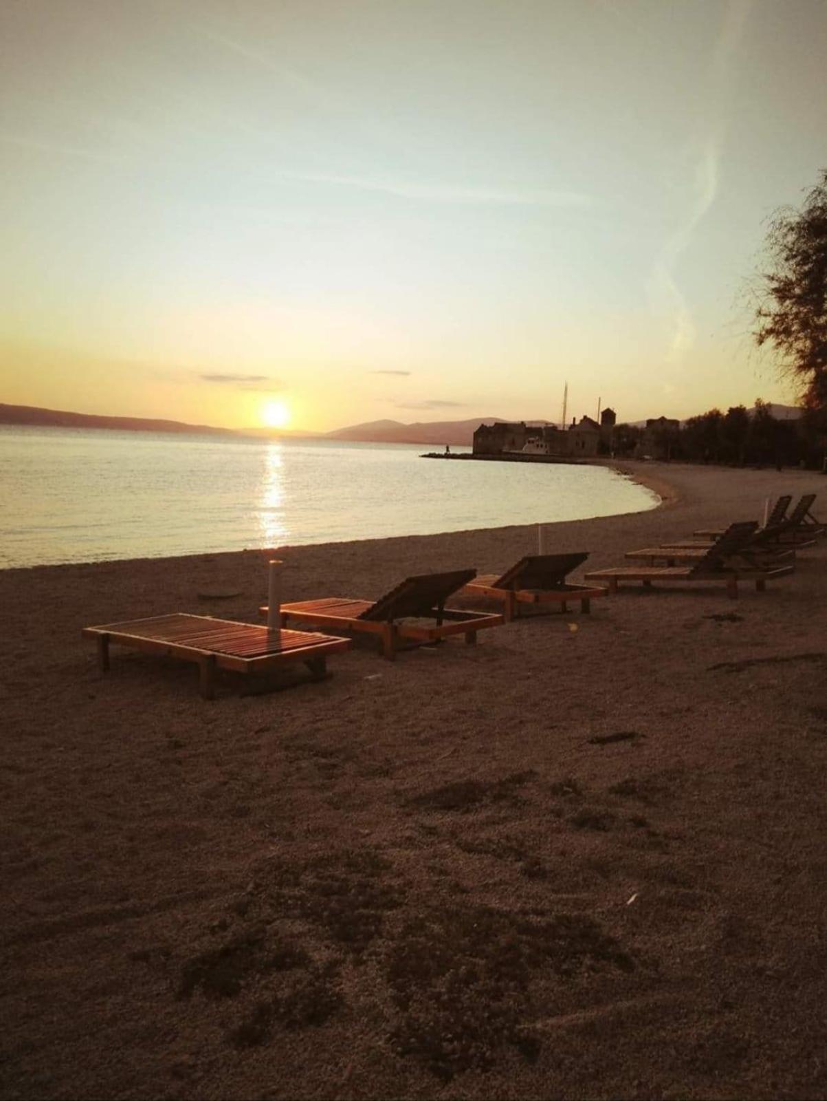 Cosy Family Apartment Marina Kastela Near Airport Bagian luar foto